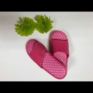 MADELI Rubber Sandals